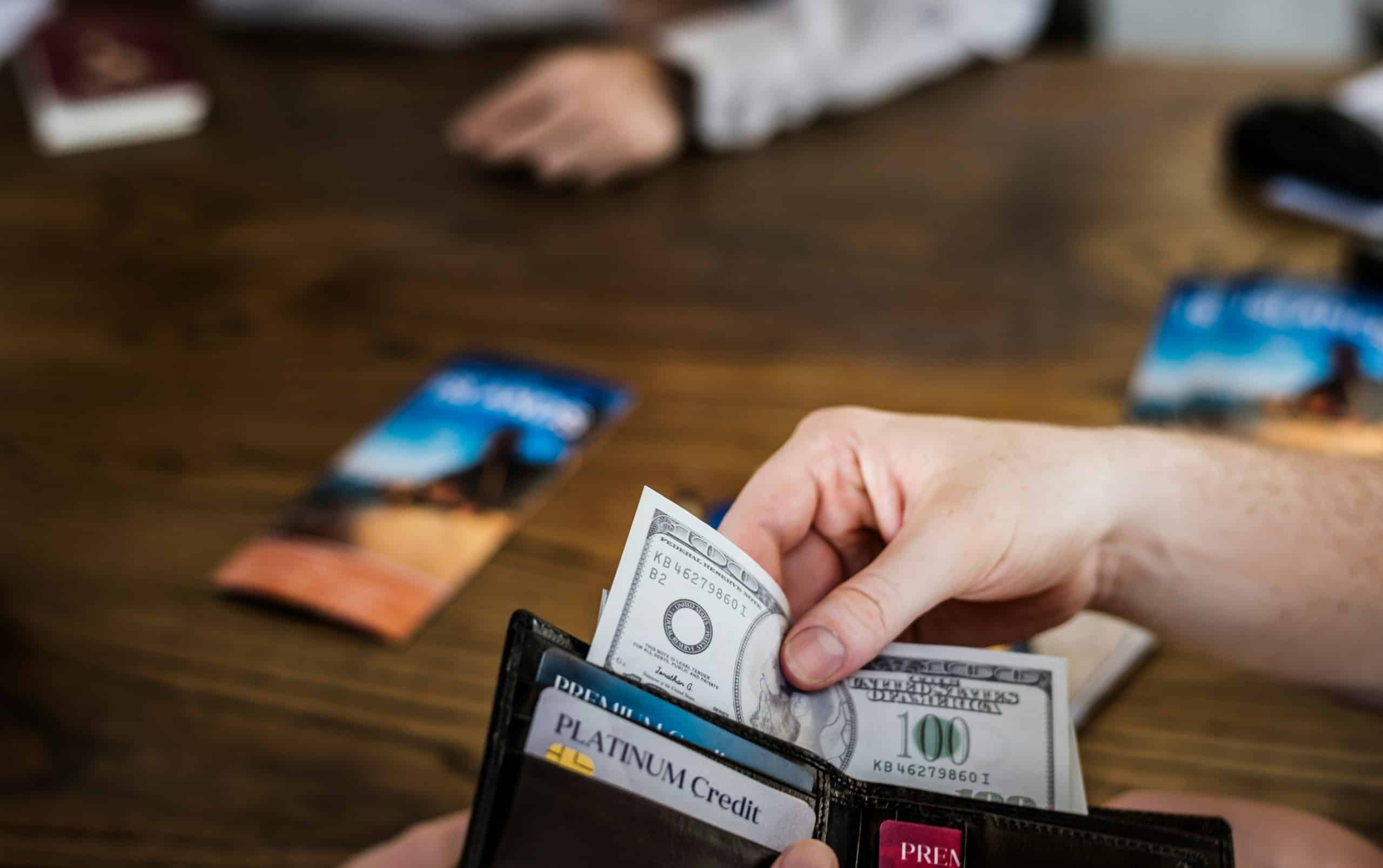 how to avoid hidden travel costs
