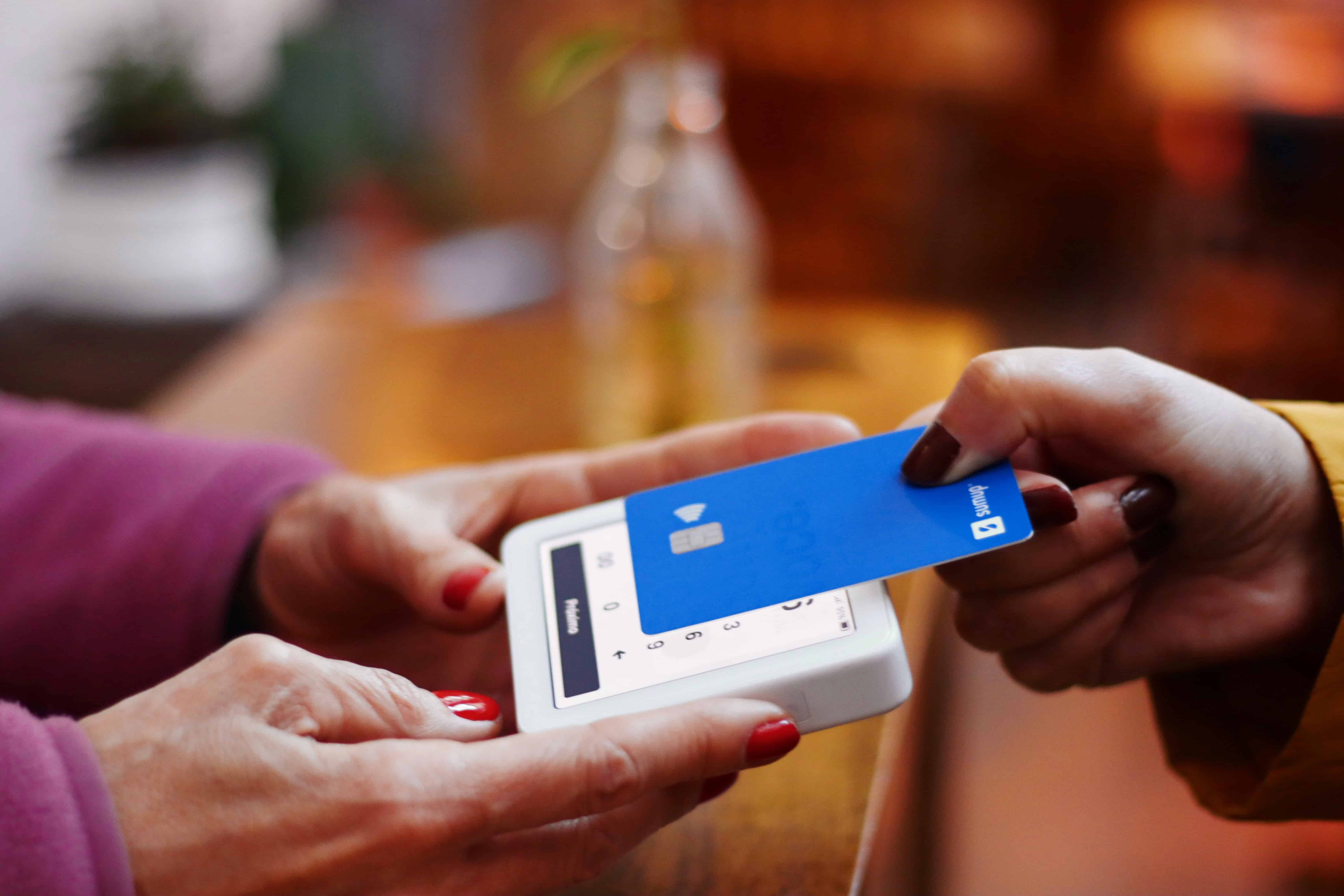 how to leverage travel credit cards